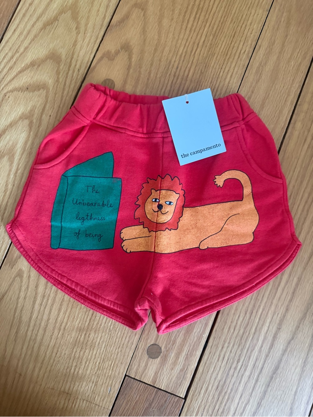 The Campamento Kids Red Lion Graphic Shorts